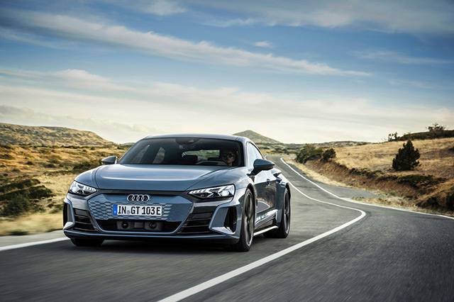 Audi e-tron GT Quattro bringt es mit 4,1 Sekunden auf 100 km